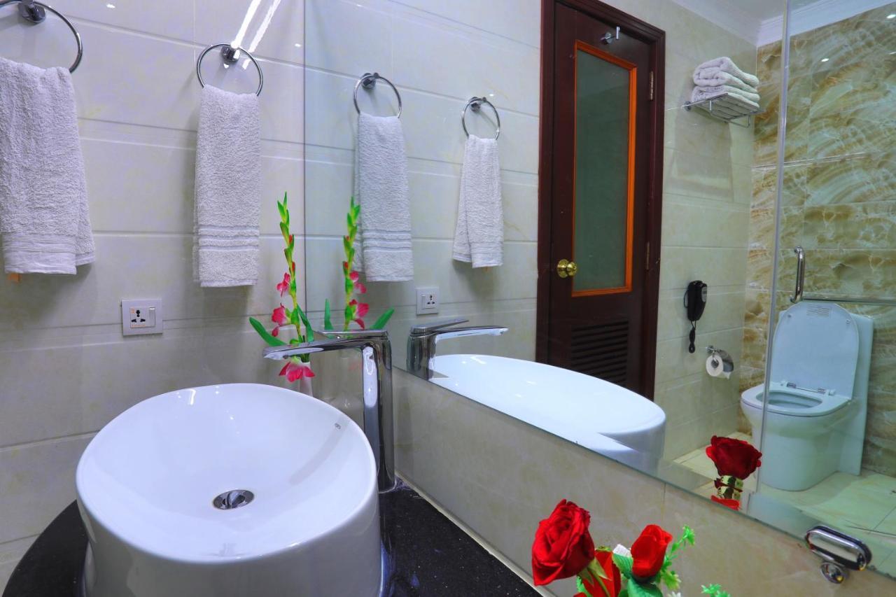 Rachna Hotel Gujranwala Exterior foto